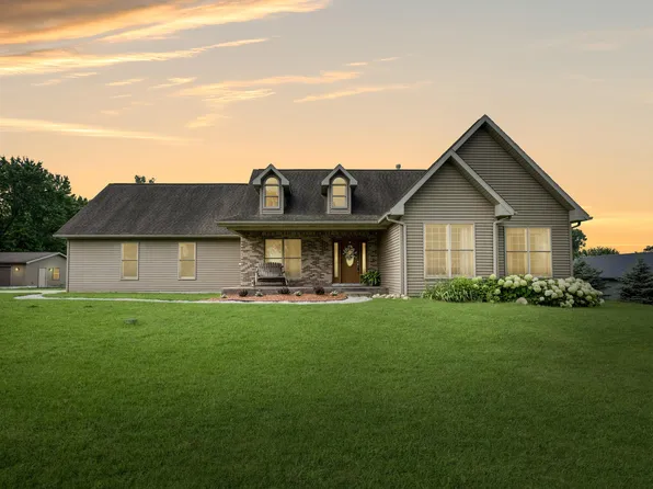 4350 Chamberlain Rd, Buchanan, MI 49107