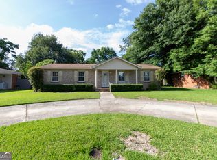 121 Sonja Dr, Warner Robins, GA 31088