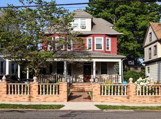 16 Lispenard Ave, New Rochelle, NY 10801