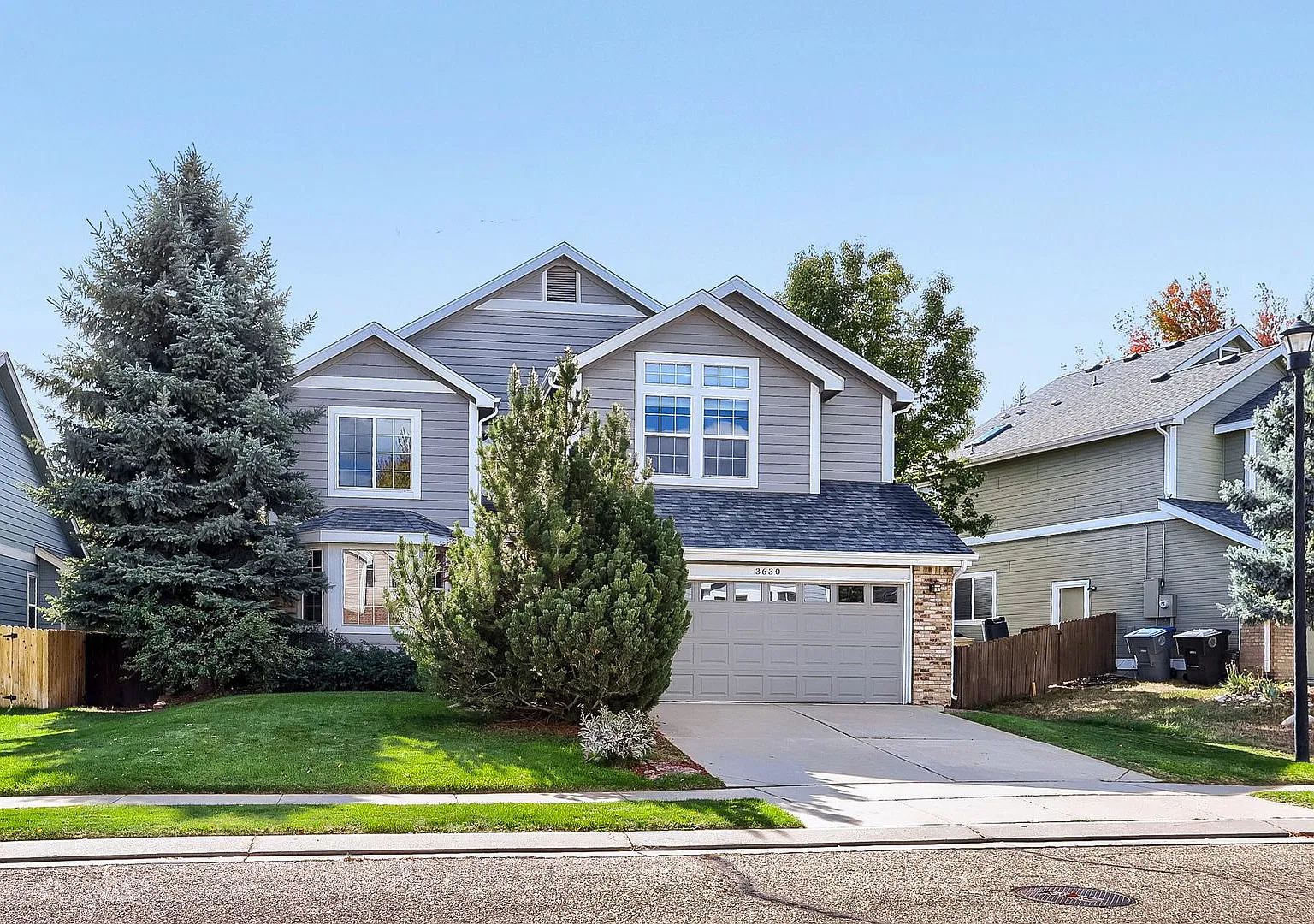 Beautiful 5-Bedroom Home with Updated Kitchen & Community Pool — Photo 1