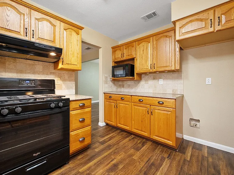 7517 Point Reyes Dr — Photo 6