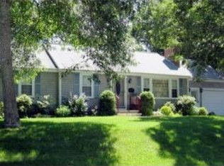 15 Fishermans Cove Rd, East Falmouth, MA 02536