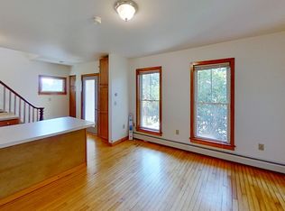 244 State St, Granby, MA 01033
