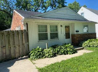 26055 Hanover St, Dearborn Heights, MI 48125