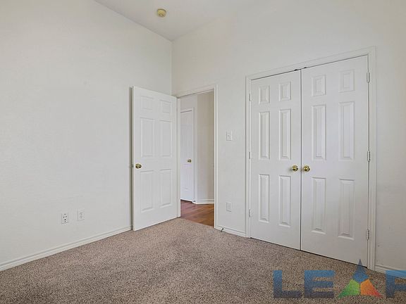 4th image of 8704 Moss Hill Rd