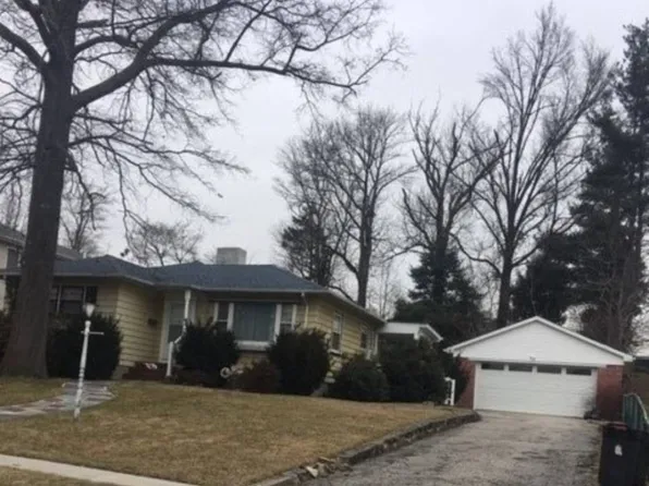 85 Ridgecrest Ave, Staten Island, NY 10312
