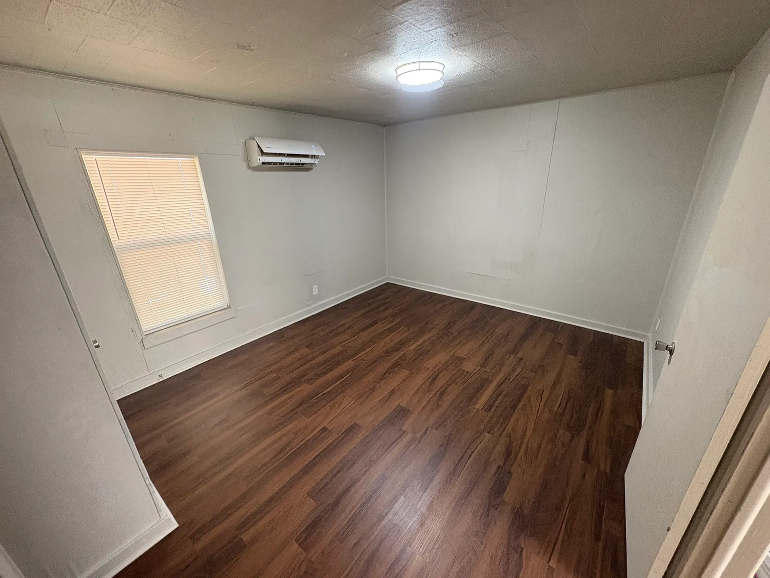 1 bed, 500 sqft, $800 — Photo 4