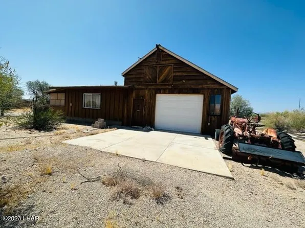 42860 Willamette Dr, Bouse, AZ 85325