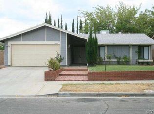 39226 Foxholm Dr, Palmdale, CA 93551