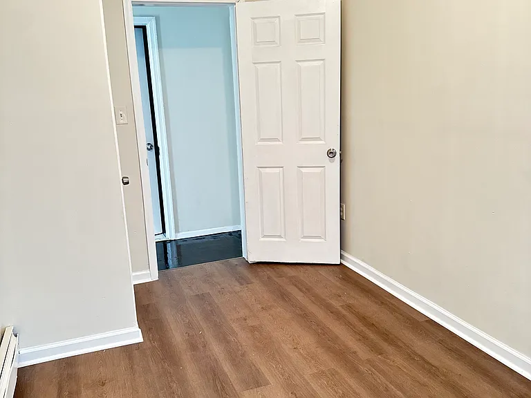 124 W 179th St #1A — Photo 3