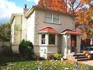 1st image of 886 Yale Pl