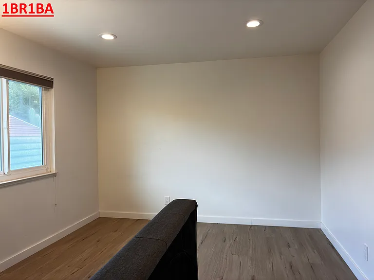 3373 Payne Ave #2 — Photo 5
