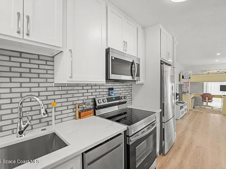 390 W Cocoa Beach Cswy N #41-6 — Photo 8