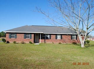 10 Julies Cir, Carriere, MS 39426