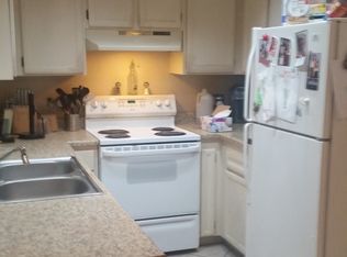 2812 E Valley Pkwy, Escondido, CA 92027