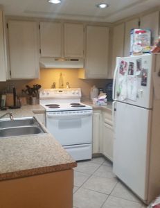 2812 E Valley Pkwy, Escondido, CA, 92027