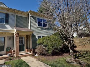 6642 Cypress Point Rd, Alexandria, VA 22312