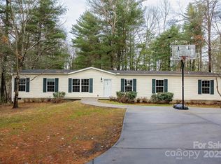 75 Robinson Dr, Fletcher, NC 28732