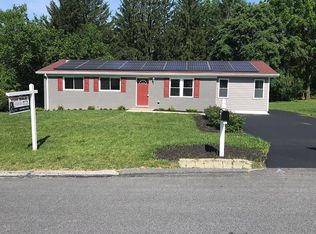 5810 Hanna Rd, Sykesville, MD 21784