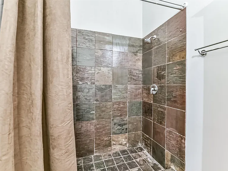 705 Main St #511 — Photo 11