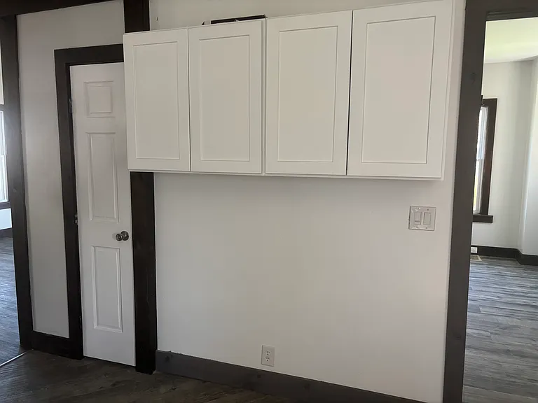 680 Herrick St — Photo 13