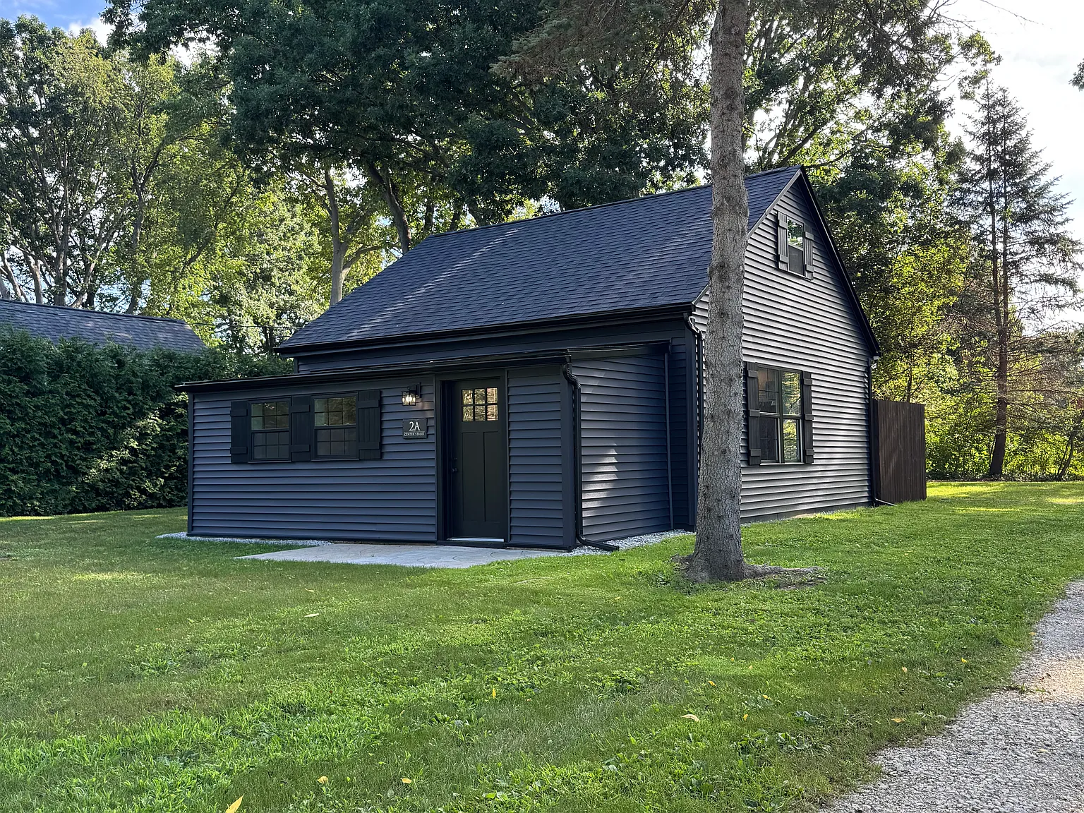 2 bed, 975 sqft, $1,750 — Photo 1