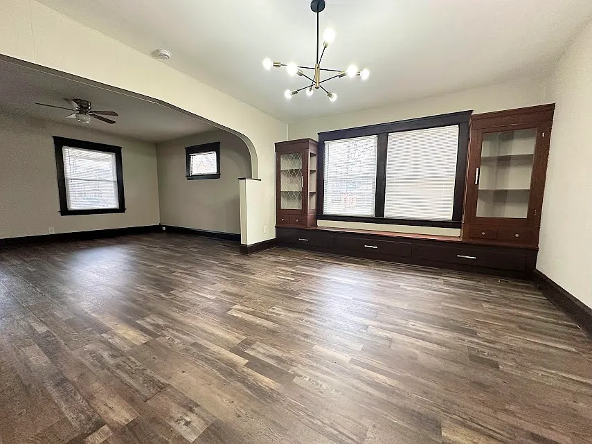 3 bed, 1321 sqft, $1,500 — Photo 2