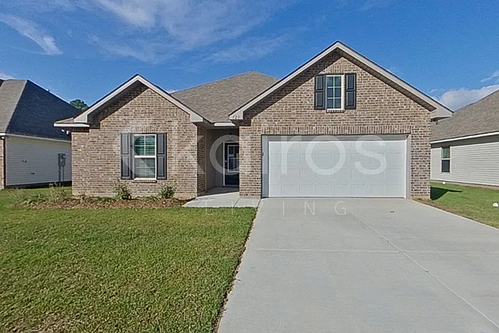 123 Salvat Dr — Photo 1
