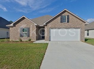 123 Salvat Dr, Lafayette, LA 70507