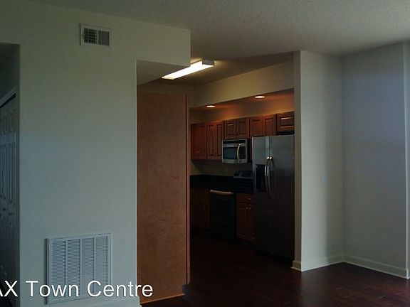 3rd image of 4177 N Orange Blossom Trl Unit 309