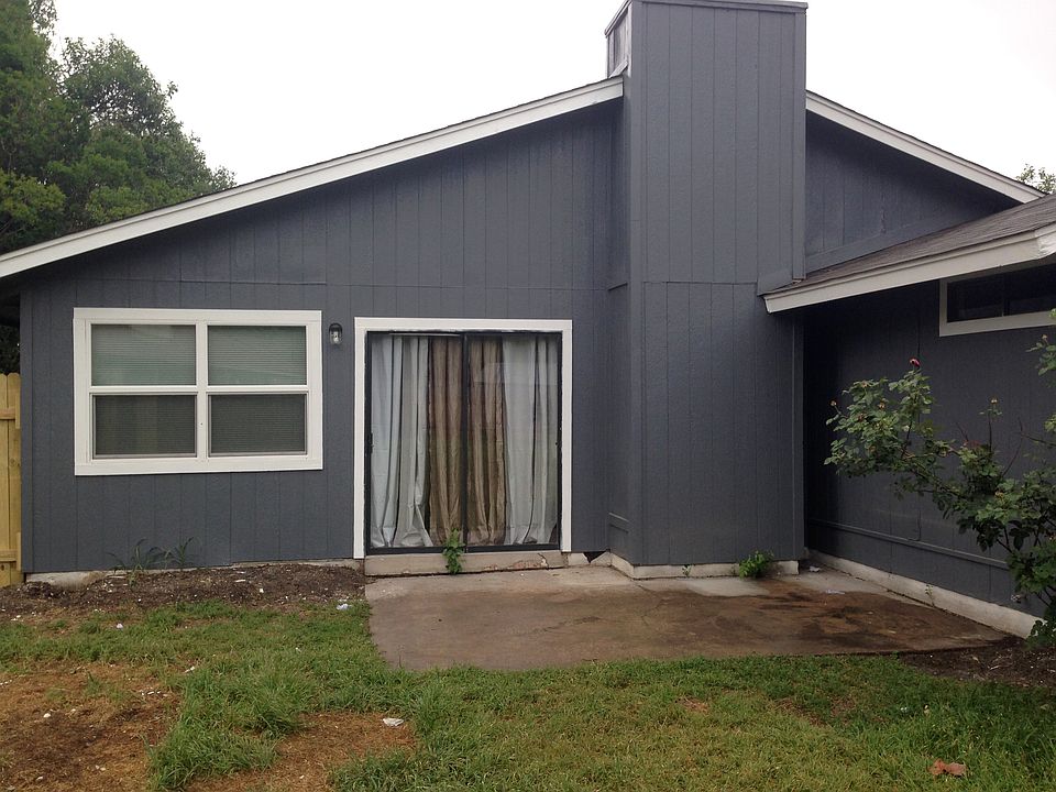 2nd image of 1504 Provident Ln