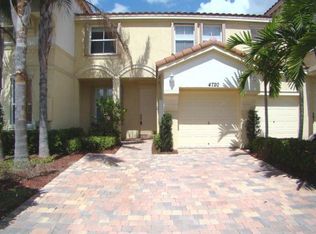 4720 SW 165th Ave, Miramar, FL 33027