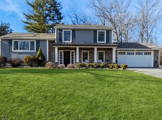 81 Martin Rd, Livingston, NJ 07039