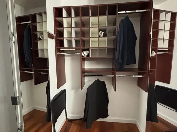 220 East 54th Street image 5 of 18