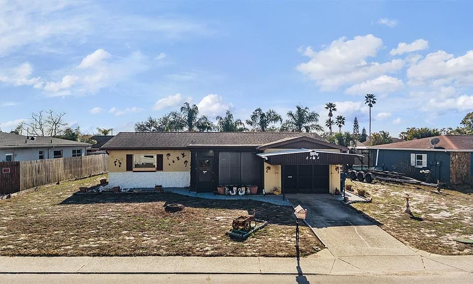 1st image of 8434 Luray Dr