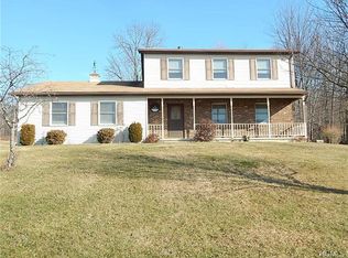 100 Maureen Dr, Middletown, NY 10940