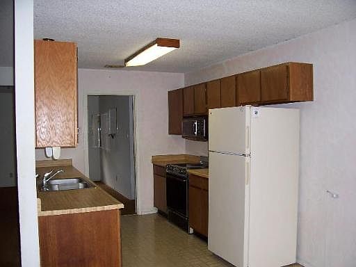 4th image of 5638 WOOD WALK