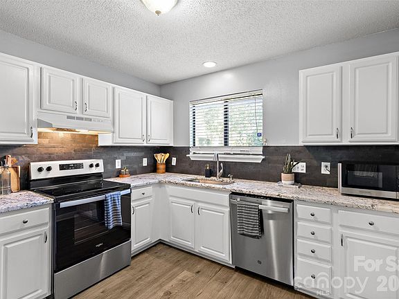 4th image of 3009 Heathstead Pl APT J