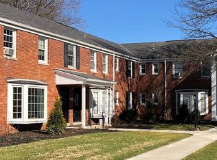 848 Thorn St APT 78, Sewickley, PA 15143