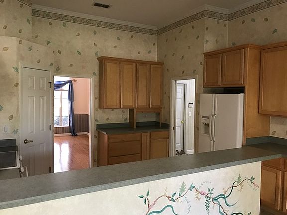 kitchen bar