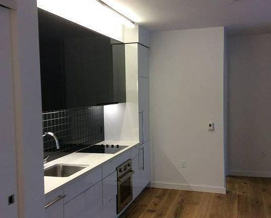 4th image of 388 Fulton St #514