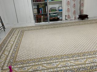 (Undisclosed Address), East Elmhurst, NY 11369