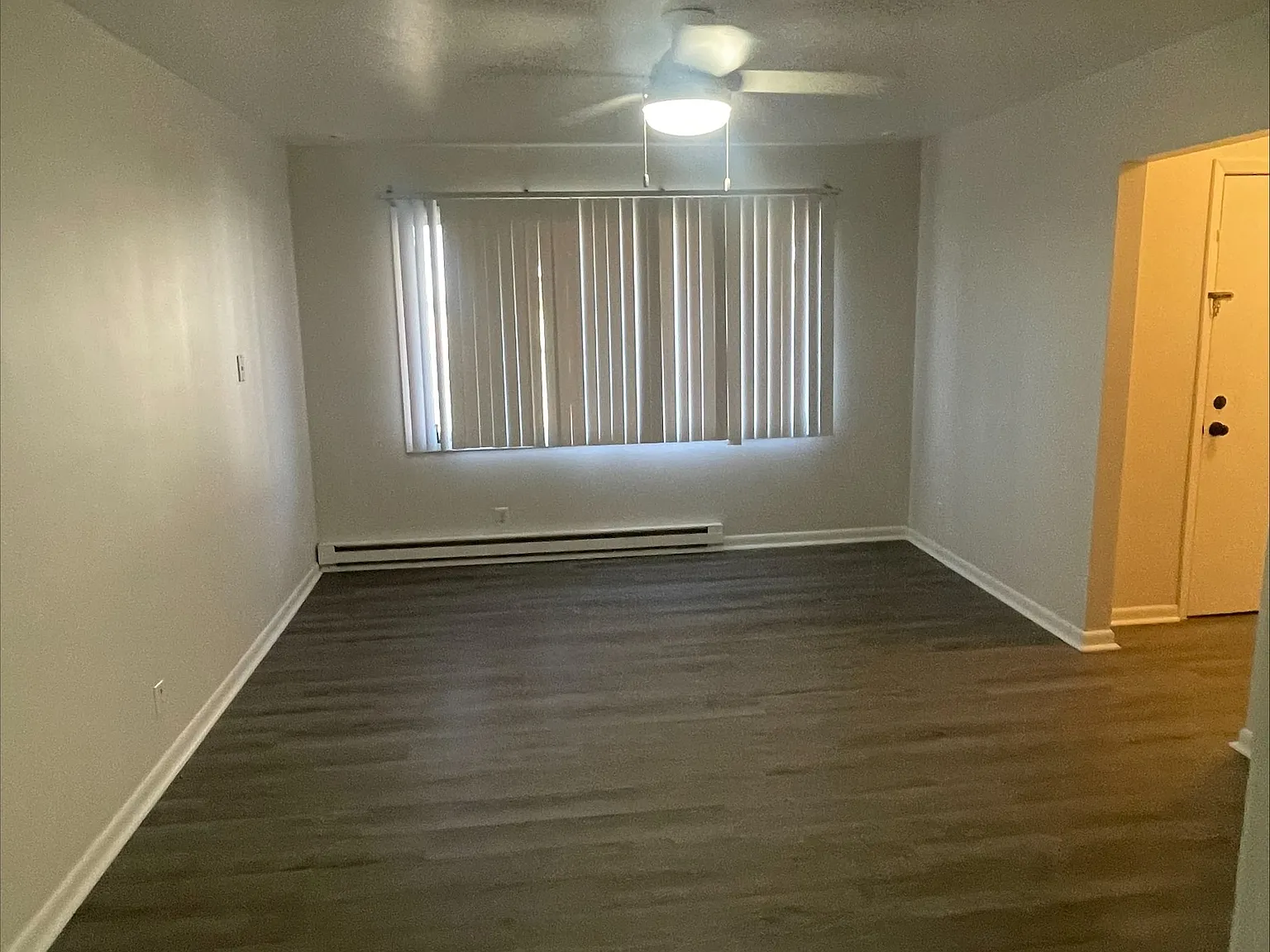 2 bed, 840 sqft, $1,150 — Photo 2