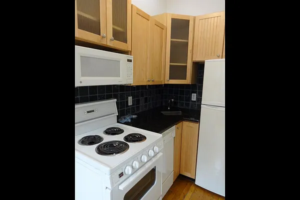 Rented by Authentic Realty | media 3