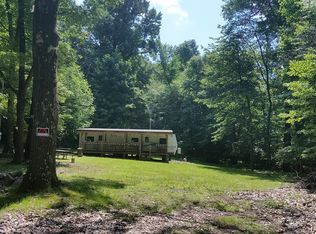 140 Rock Bass Dr, Kennerdell, PA 16374