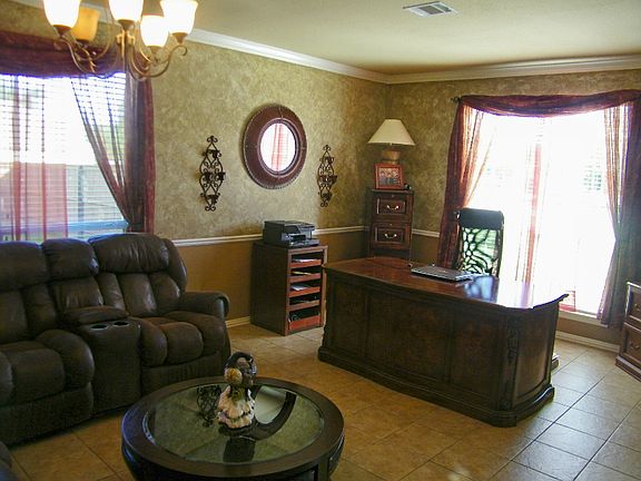 Officew/formal dining/living
