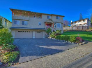 22323 NE 18th St, Sammamish, WA 98074