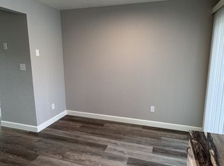 Bettis Wagoner Apts - Bldg 01, Roseburg, OR 97470
