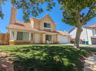 39353 Landmark Ct, Palmdale, CA 93551