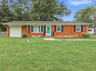 11717 E Edgewater Rd, Albany, IN 47320
